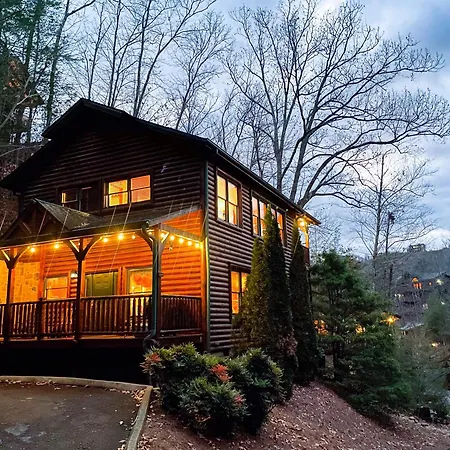 Spacious Resort Log Cabin, Easy Drive, Hot Tub, Arcade Gameroom, Mountain Vibe Gatlinburg Extérieur photo